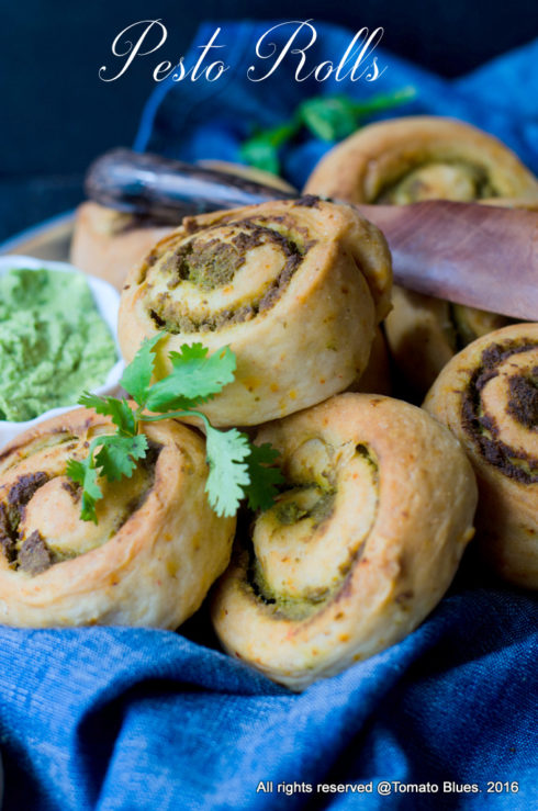 pesto rolls