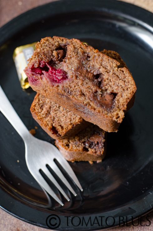 chocolate raspberry banana bread