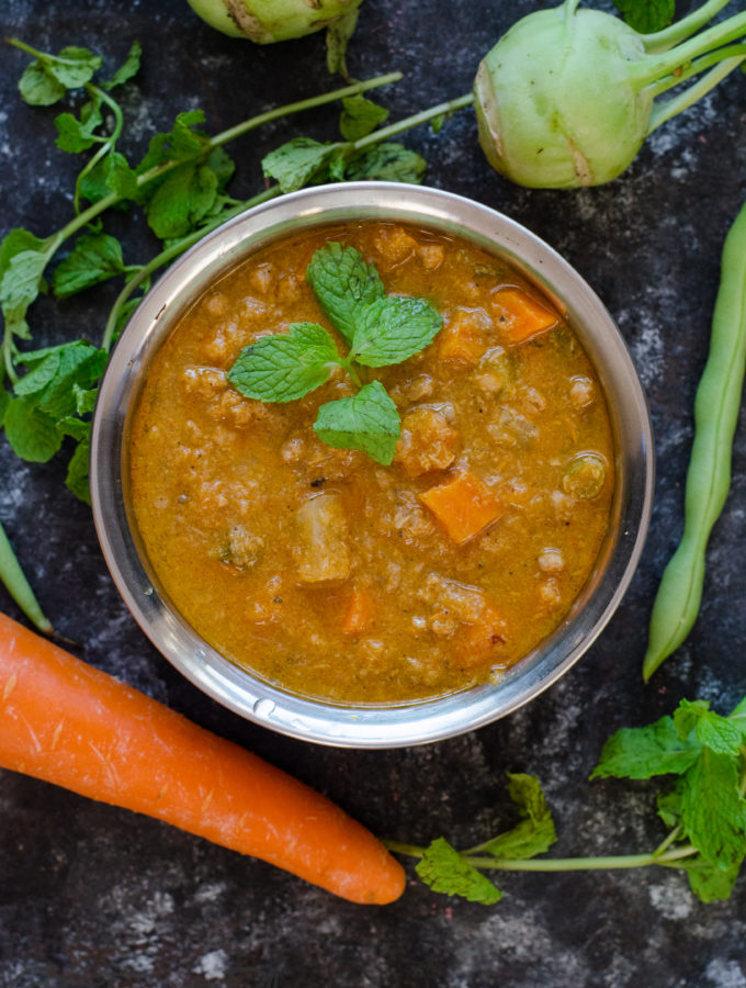 Dates and Gulkand Lassi - Vidhya's Vegetarian Kitchen