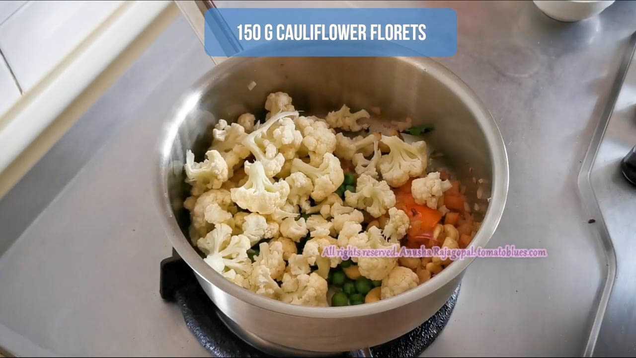 how to make cauliflower cashew curry step by step 